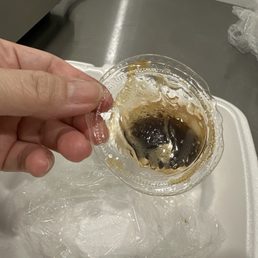 The lid of sauce is melted