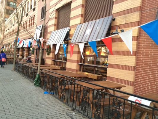 House of 'Que by null