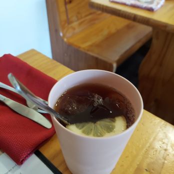Fishtails Cafe - ice tea the was refilled FOR FREE!! - Seafood Near Me - South Beach, Oregon
