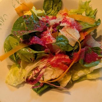 Oliverii North - House salad with red wine and oil dressing - Italian Near Me - Antioch, Illinois Oliverii North - House salad with red wine and oil dressing - Italian Near Me - Antioch, Illinois