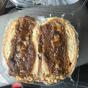 Datz Deli - Beef patty + coco bread + Mac and cheese + oxtail - Caribbean Near Me - Hollis, New York Datz Deli - Beef patty + coco bread + Mac and cheese + oxtail - Caribbean Near Me - Hollis, New York