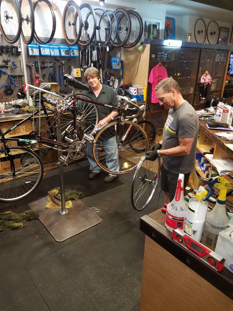 HASTINGS VELO 21 Photos & 14 Reviews Sports Wear 45 Main St