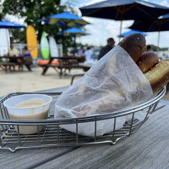 LINDY’S LANDING - Updated March 2026 - 298 Photos & 459 Reviews - 115 ...