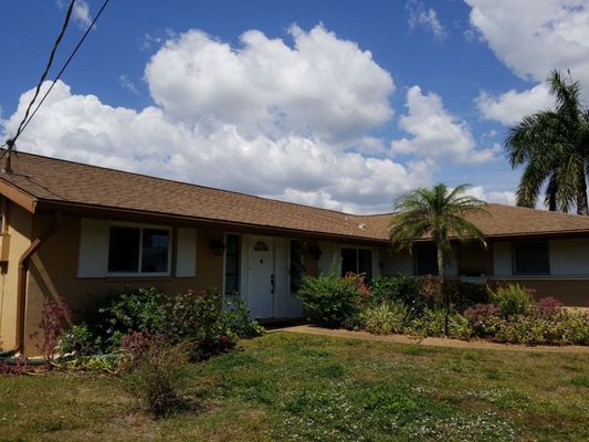 Eco Roof Clean & More Logo