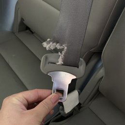 Broken seat belt Broken seat belt