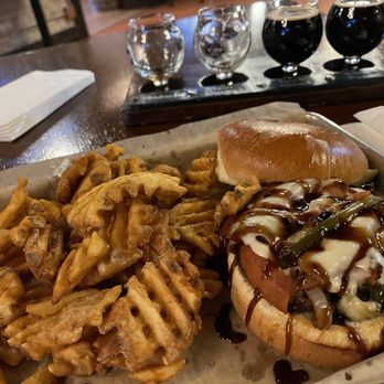 Kenosha Brewing - Mushroom Melt Sandwich with a basalmic drizzle : mmm nummy! - Gastropubs Near Me - Kenosha, Wisconsin