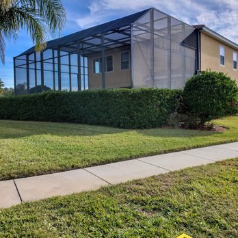 True Aluminum - Add a lanai to your home! Lanais will protect you from the sun and allow you to enjoy the outdoors all year round. - General Contractors Near Me - Plant City, Florida True Aluminum - Add a lanai to your home! Lanais will protect you from the sun and allow you to enjoy the outdoors all year round. - General Contractors Near Me - Plant City, Florida