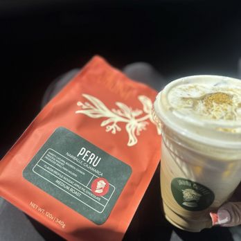 Jaunt Coffee Roasters - pistachio vanilla sea salt latte + peru coffee beans - Coffee Roasteries Near Me - San Diego, California