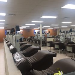Biomat USA - Beautiful donor floor