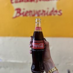 Tacos El Güero - Coca Cola (MX $25)