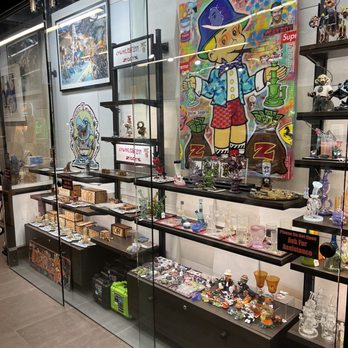 Ziggy's On Main - Tobacco Shops Near Me - Huntington Beach, California