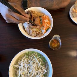 Rare steak & flank pho #39- vermicelli bowl Rare steak & flank pho #39- vermicelli bowl