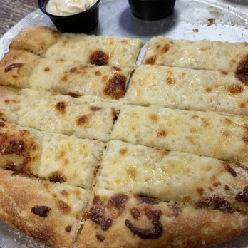 Palo Mesa Pizza - Cheese bread! Yummy! $7 - Pizza Near Me - Arroyo Grande, California