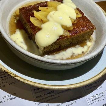 Sixty Vines - Sticky toffee cake - New American Near Me - Orlando, Florida Sixty Vines - Sticky toffee cake - New American Near Me - Orlando, Florida