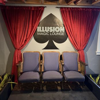 Illusion Magic Lounge - Performing Arts Near Me - Santa Monica, California Illusion Magic Lounge - Performing Arts Near Me - Santa Monica, California
