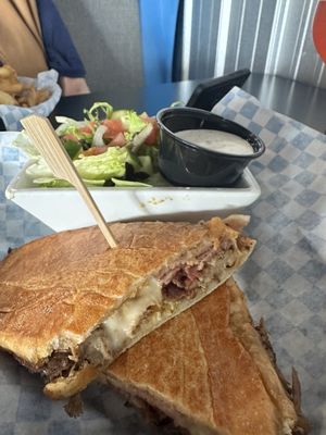 Eddie's Kitchen & Tavern by null