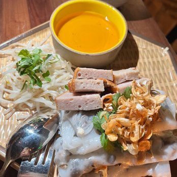 Bodega - Banh Cuon - Vietnamese Near Me - San Francisco, California
