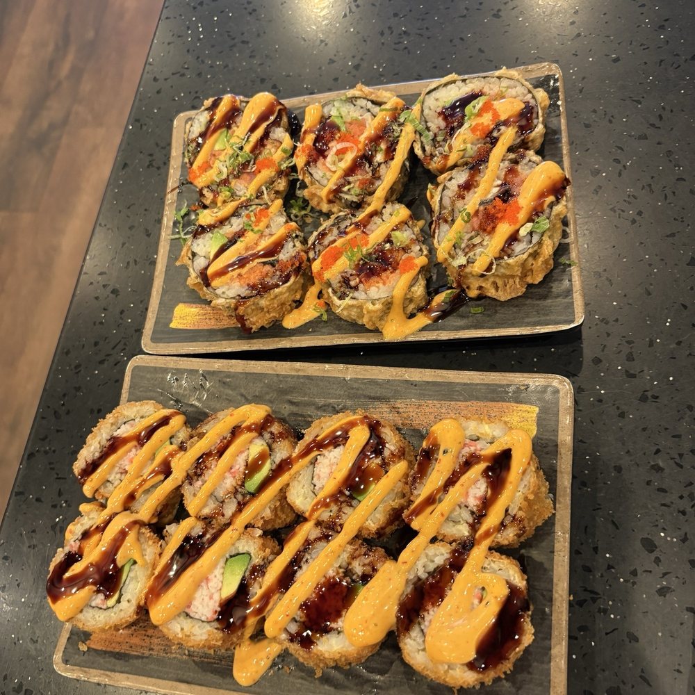 Sushi%AYCE/All You Can Eat - Deep Fried California Roll and Spicy Girls Roll - Sushi Bars Near Me - Seattle, Washington Sushi%AYCE/All You Can Eat - Deep Fried California Roll and Spicy Girls Roll - Sushi Bars Near Me - Seattle, Washington
