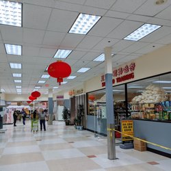 Emmert Cali Saigon Mall - Inside