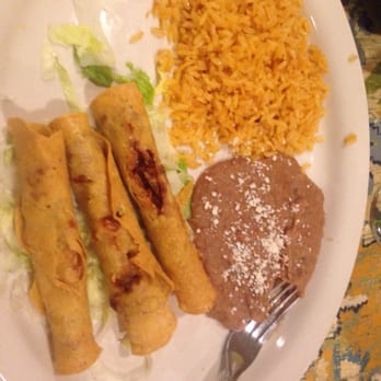 Servando's - Flautas with no onion or cilantro by order - Mexican Near Me - Winter Garden, Florida