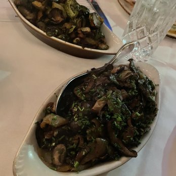 Arnette's Chop Shop - Steakhouses Near Me - Brookhaven, Georgia