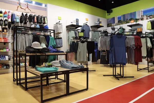Fit2run FIT2RUN, THE RUNNER’S SUPERSTORE - Updated July 2026 - 12 Photos - 1811 ...
