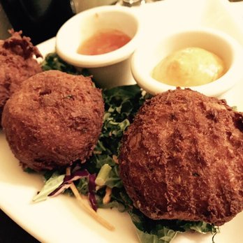 Girardi's Osteria - Crab cales - Italian Near Me - Edmonds, Washington