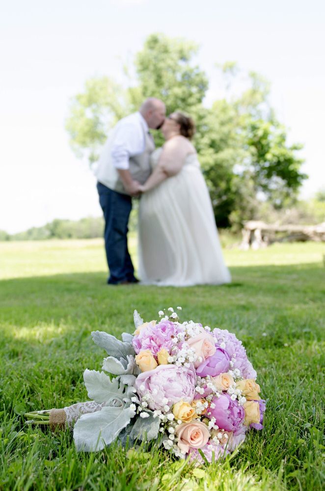 BERRY’S BLOOMS 23 Photos & 15 Reviews Florists 2040 Granger Rd