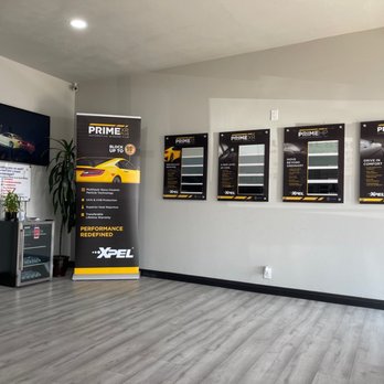 Auto Tint Express - Seating area - Home Window Tinting Near Me - Las Vegas, Nevada Auto Tint Express - Seating area - Home Window Tinting Near Me - Las Vegas, Nevada
