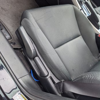 Auburn Car Tunes - The wiring looks really clean when walking into the vehicle. - Car Stereo Installation Near Me - Auburn, California