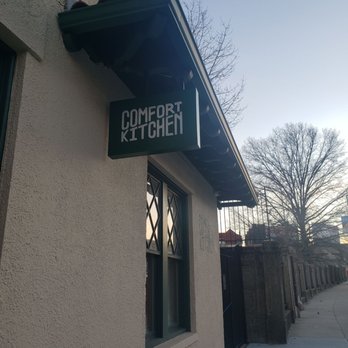 Comfort Kitchen - Outside - Comfort Food Near Me - Dorchester, Massachusetts
