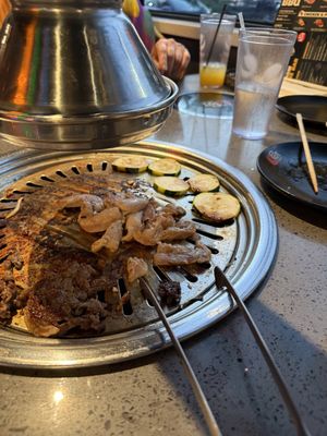 KPOT Korean BBQ & Hot Pot by null