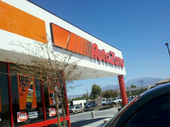 AUTOZONE AUTO PARTS Updated September 2024 31 Reviews 1550 W