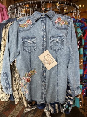 Rockmount Ranch Wear Mfg Co by null