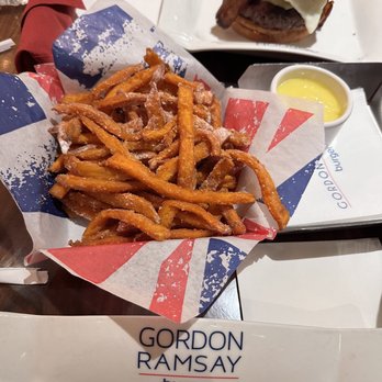 Gordon Ramsay Burger Las Vegas - sweet potato fries - Burgers Near Me - Las Vegas, Nevada Gordon Ramsay Burger Las Vegas - sweet potato fries - Burgers Near Me - Las Vegas, Nevada