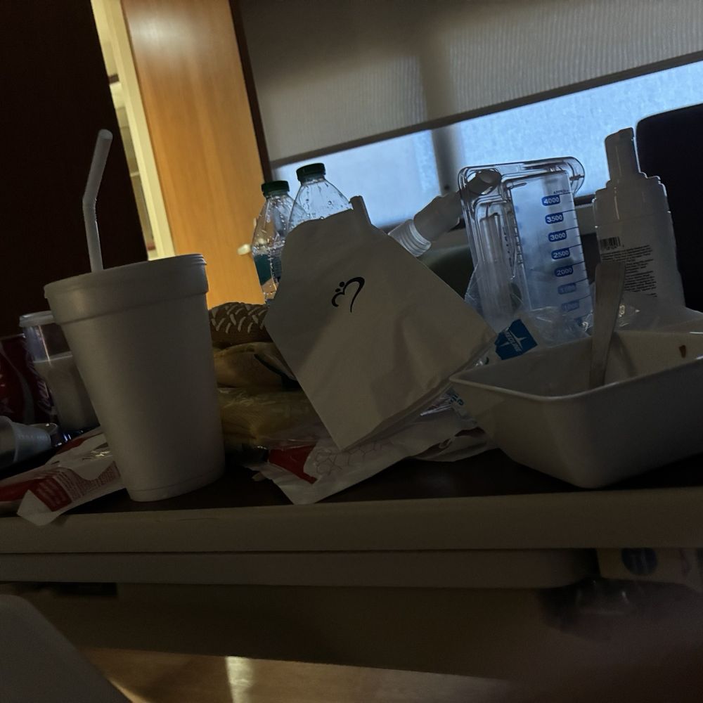 St. Vincent Carmel Hospital - Yep days of trash on patients bed tray who can't move - Doctors Near Me - Carmel, Indiana St. Vincent Carmel Hospital - Yep days of trash on patients bed tray who can't move - Doctors Near Me - Carmel, Indiana