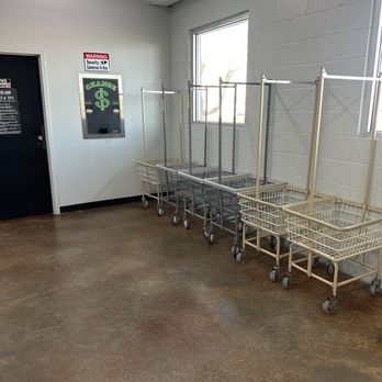 Coin Laundry - Laundromat Near Me - Rogers, Arkansas