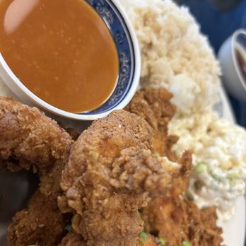 Kiawe Island Bistro - Fried chicken with great flavor - Hawaiian Near Me - Vancouver, Washington