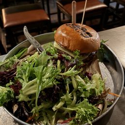 1909 burger