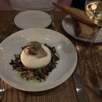 Rezdôra - Burrata Reale - Italian Near Me - New York, New York Rezdôra - Burrata Reale - Italian Near Me - New York, New York