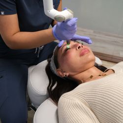 Cinrella Med Spa - Smootheyes treatment
