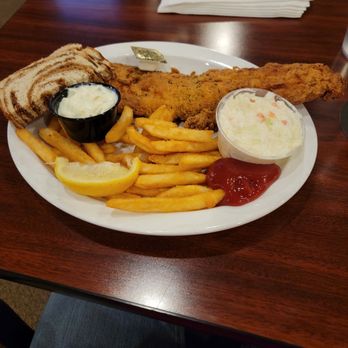 Doc's On The Fox - Walleye Fish Fry - Bars Near Me - Waterford, Wisconsin Doc's On The Fox - Walleye Fish Fry - Bars Near Me - Waterford, Wisconsin