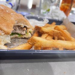 Strike & Barrel - Turkey burger