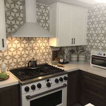 The Cabinet Lady - Final kitchen - General Contractors Near Me