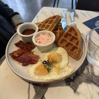 Bar & Bean Fusion - Polk Street Brunch - Coffee & Tea Near Me - San Francisco, California Bar & Bean Fusion - Polk Street Brunch - Coffee & Tea Near Me - San Francisco, California