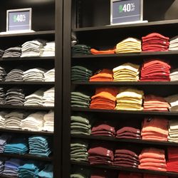 Tommy Hilfiger - A lot of color choices!