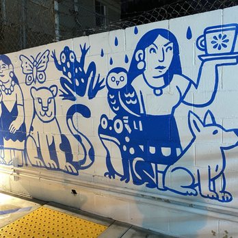 El Moro - Wall art near compact parking - Desserts Near Me - Los Angeles, California