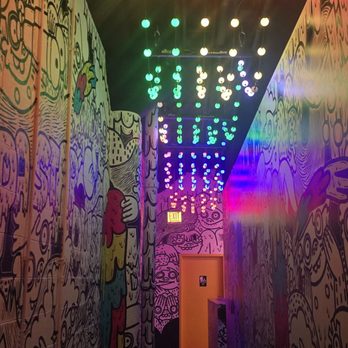 WNDR Museum - Art Museums Near Me - Chicago, Illinois