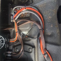 Dezma's Car Audio - What they did