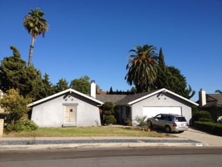 Slide of Mendez Roofing